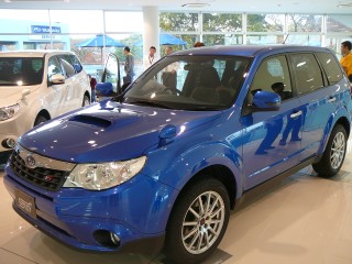 ホイルもSTIだけど、サイズは普通のフォレスター ホイルもSTIだけど、サイズは普通のフォレスター