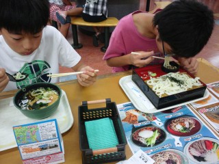 朝5時前に腹ごしらえw 朝5時前に腹ごしらえw