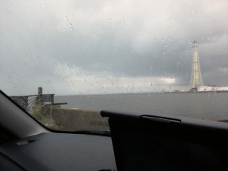 雨キタ━━━━━━(゜∀゜)━━━━━━ !!!!! 雨キタ━━━━━━(゜∀゜)━━━━━━ !!!!!