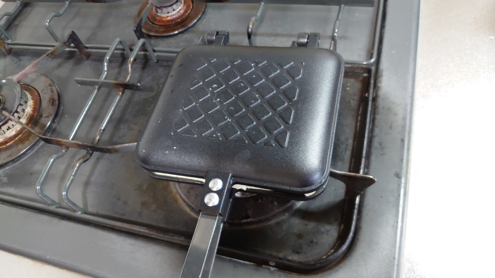 むぎゅ~ むぎゅ~